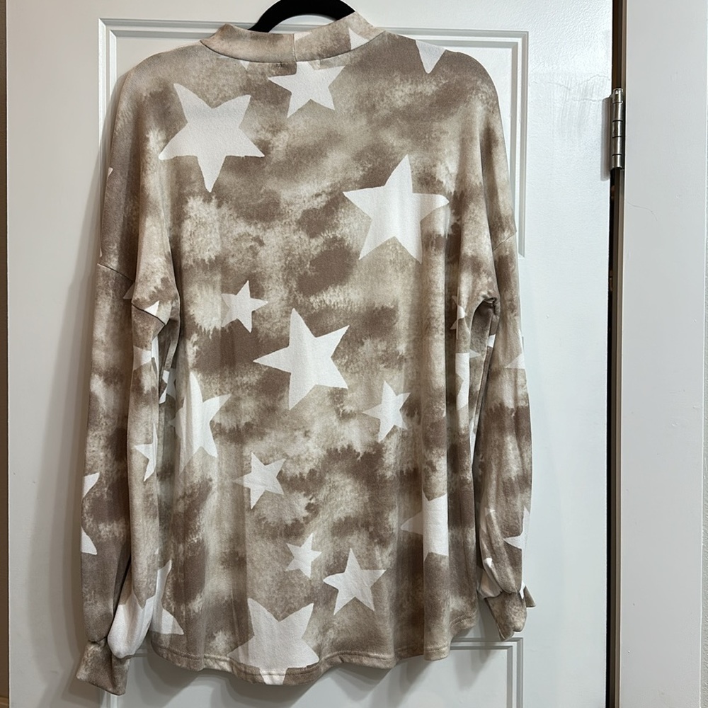 NWT Sweater - Picture 4 of 4